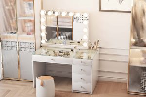 Abigail White With Matching Hollywood Mirror